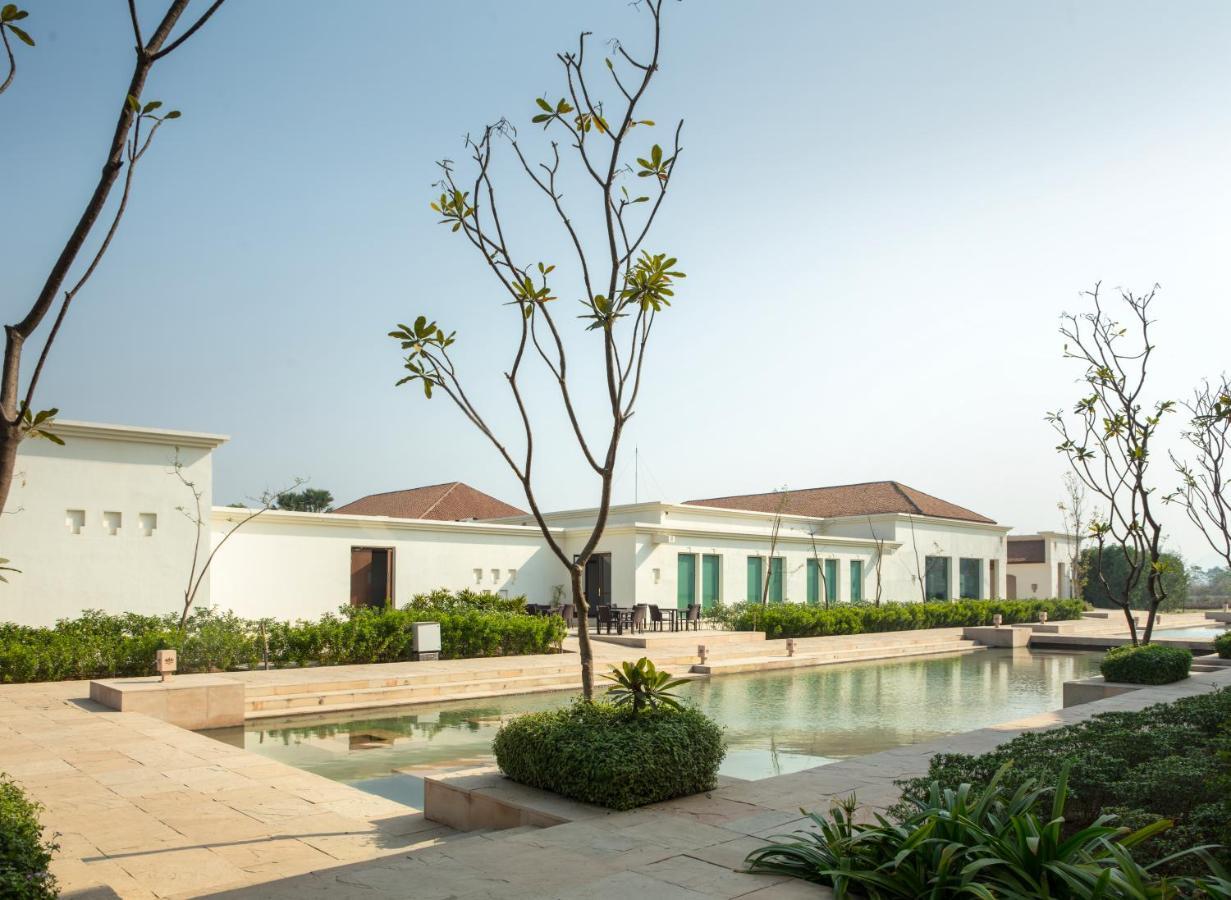 Marasa Sarovar Premiere, Bodhgaya Exteriör bild