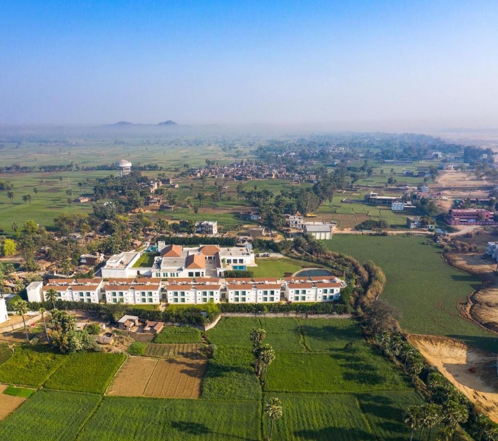 Marasa Sarovar Premiere, Bodhgaya Exteriör bild