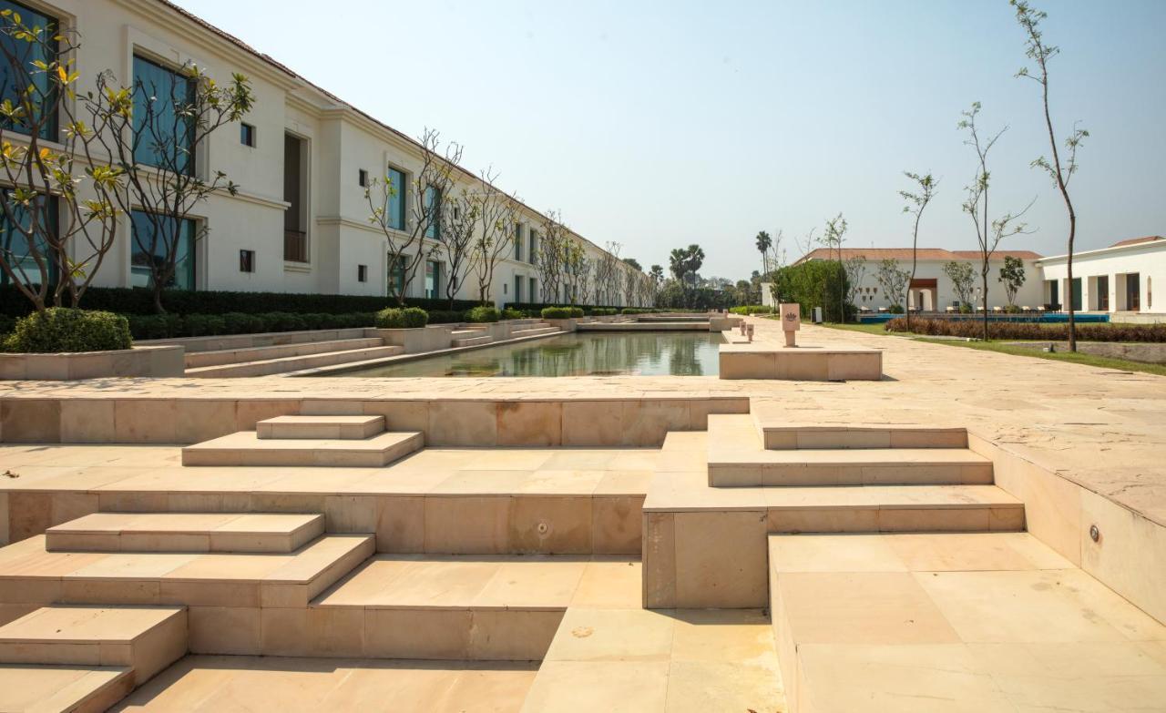 Marasa Sarovar Premiere, Bodhgaya Exteriör bild